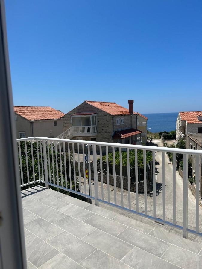 קאבטאט Lovely Apartment מראה חיצוני תמונה